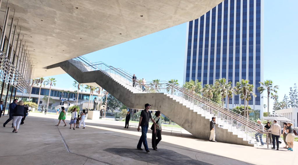 LACMA DAVID GEFFEN GALLERIES ENTERANCE STAIRS